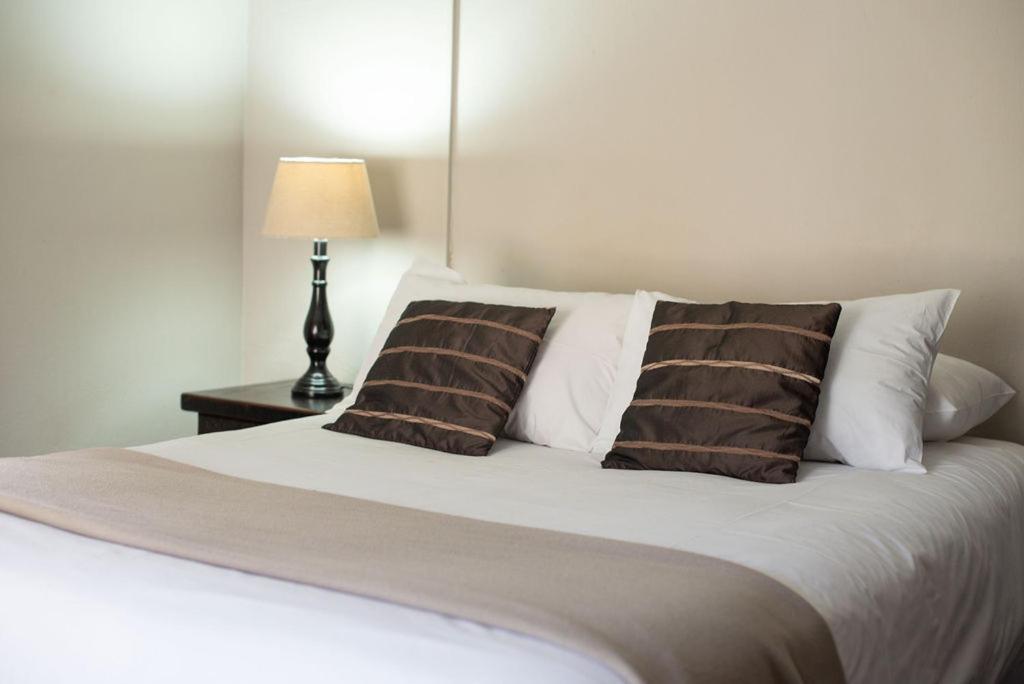 Micasa Sucasa Guesthouse Lephalale Zewnętrze zdjęcie